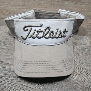 Titleist Hat Cap Beige White Visor Golf Golfer Golfing Adjustable Mens Womens